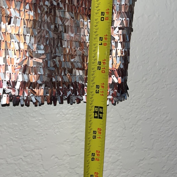 Josie Natori, rectangular sequence, skirt - Picture 3 of 3